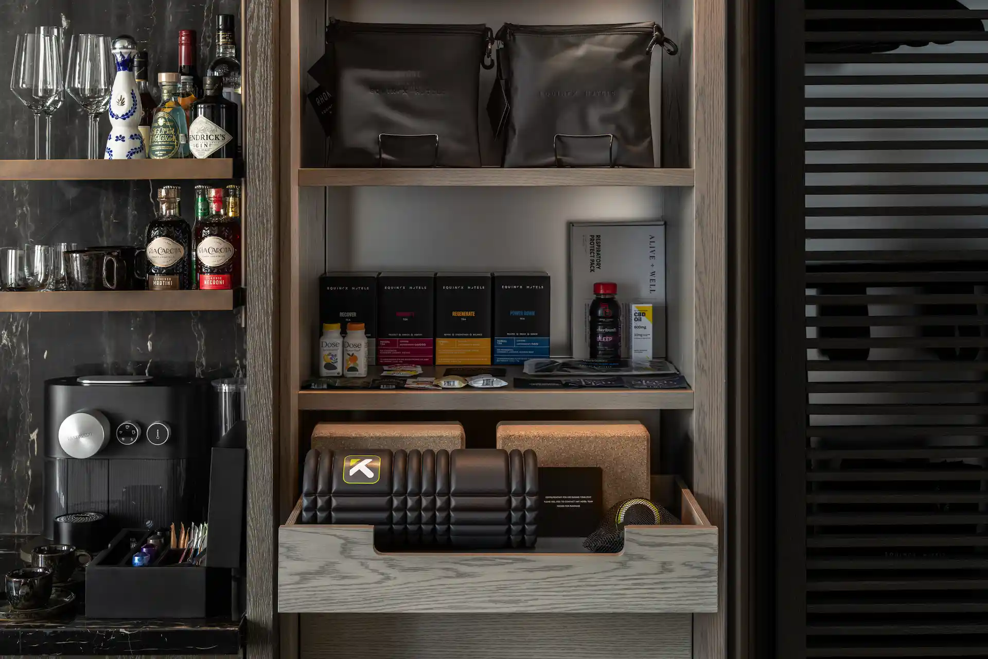 Room minibar